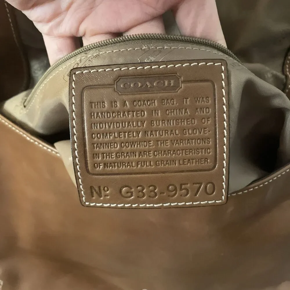 Vintage 2003 Coach Hampton Flap Shoulder Bag 9570 British Tan